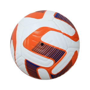 2025 balles d'entraînement sportif en matériau PU de haute qualité taille personnalisée conception de Logo classique léger meilleurs ballons de football - Product Image 6