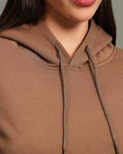 Vente chaude sweats à capuche d'hiver pour femmes à manches longues tricoté couleur unie brodé col à capuche fabriqué au Pakistan - Product Image 5