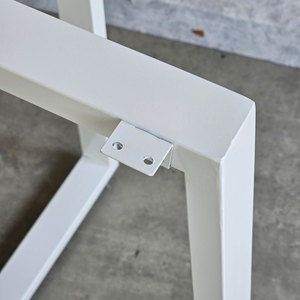 โต๊ะอาหารทรงกลมขนาด 80x80 ซม. ขาเหล็กเคลือบสีฝุ่น รุ่น CHBBA025 - Product Image 5