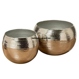 ชุดชามช็อกโกแลตโลหะดีไซน์ใหม่สองใบ ชุบเงิน สำหรับวางบนโต๊ะอาหาร ขายส่ง ชามช็อกโกแลตโลหะหรูหราใหม่ - Product Image 1