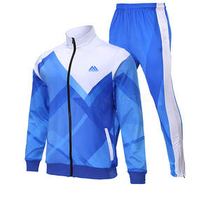 Diseñe su propio chándal para hombre Conjunto de dos piezas a la venta Chándal de hombre de tela ligera En stock - Product Image 1