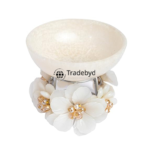 Cuenco de Ángel de resina rústica hecho a mano, pieza de decoración cálida para cocinas acogedoras con Vintage Vibes Tradebyd - Product Image 1