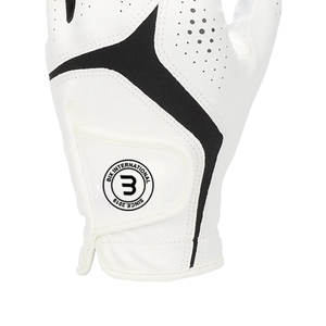 Guantes de golf de tela suave que proporcionan comodidad, control y movimiento fácil en el campo. En stock. - Product Image 4