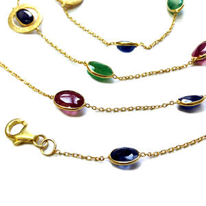 Vêtements de tous les jours en argent sterling 925 plaqué or émeraude rubis saphir breloque femmes portent un collier à longue chaîne - Product Image 3