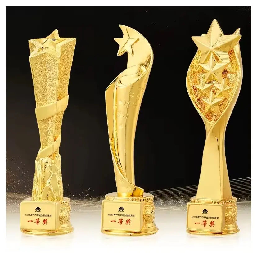 Aangepaste Kleur Metalen Trofee Award Creatieve Volkskunst Stijl Glas Souvenir Gepolijste Techniek Standaard Gouden Standbeeld Trofeeën