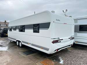 Camping-cars tout-terrain 4x4 avec cuisine, caravanes à toit rigide, remorques de voyage en aluminium européennes en forme de larme à vendre aux États-Unis/EAU - Product Image 2