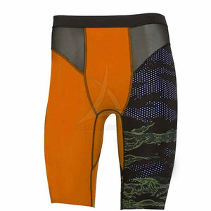 2025 venta al por mayor de alta calidad gimnasio deportes Fitness pantalones cortos de compresión cintura elástica patrón sólido hombres pantalones cortos de compresión - Product Image 1