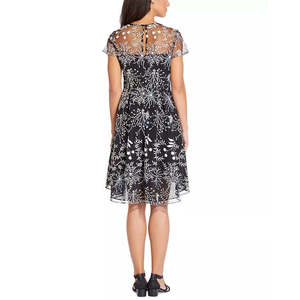 Abito Nero da Donna Adrianna Papell Taglia 8, Linea ad A, con Ricami, Scollo Illusion, Vita Naturale, in Tessuto Organza - Product Image 2