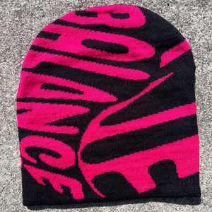 Bonnet unisexe à faible MOQ, fabrication de bonnets en tricot sans revers, en spandex/coton, avec impression intégrale de lettres, style streetwear hip-hop, casquette à logo - Product Image 3