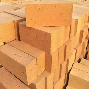 Ladrillo de fuego de <span class=keywords><strong>arcilla</strong></span> resistente a altas temperaturas Ladrillos de <span class=keywords><strong>arcilla</strong></span> de fuego resistentes al calor <span class=keywords><strong>para</strong></span> <span class=keywords><strong>horno</strong></span> - Product Image 1