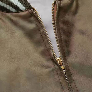 Veste de survêtement en satin imperméable double face avec logo personnalisé brodé, fabrication en usine, faible MOQ, prix bas, pour homme - Product Image 6