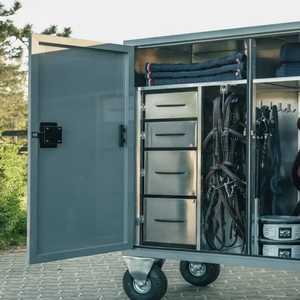 Boîte à selle réglable professionnelle Sports & Entertainment Horse Tack Locker - Product Image 5