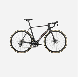 Bicicleta de Carreras Completa 2025 ORCA M11eLTD PWR Roja AXS con Medidor de Potencia, Transmisión 2x12 - Product Image 1