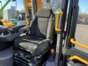 Potente Manipulador Telescópico JCB 538-60 Usado, Motor Diésel, Capacidad de Elevación de 1.5 Toneladas y Alcance de 6 m para Construcción y Agricultura - Product Image 2