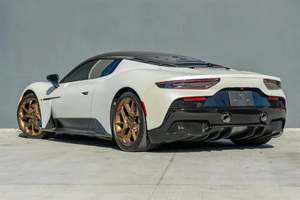 Maserati MC20 RWD Plus 2022 Usado en Excelentes Condiciones, Sin Accidentes, Volante a la Izquierda/Derecha - Product Image 2