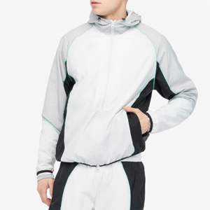 Chaqueta Cortavientos Ligera de Nailon con Capucha para Hombre, Estilo Casual, Transpirable, para Deportes al Aire Libre y Correr, con Cremallera - Product Image 1