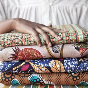 Tela de Algodón con Estampado Africano de Cera, de Alta Calidad y Más Vendida, para Camisas y Prendas de Vestir, para Exportación - Product Image 1