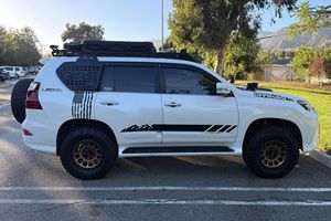 2018 G.X 460 V.8 Power Premium - Product Image 5
