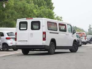 รถยนต์ไฟฟ้ามือสอง ปี 2025 รุ่น D2025 Fe-ng-ji-ng I9 สำหรับงานขนส่ง-2 ที่นั่ง ระยะทางวิ่ง 201-300 กม. แบตเตอรี่ 50-70 กิโลวัตต์ชั่วโมง - Product Image 4