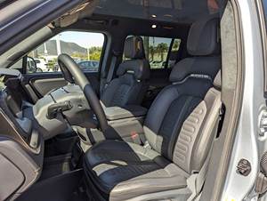 Pre-Owned Clean 2023 Rivian R1S Adventure Electric AWD - Product Image 4