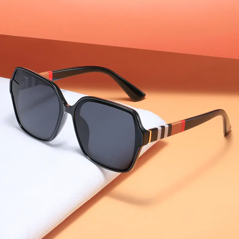 Vintage Designer Sunglasses Luxury Famous Brand Oversize Square Frame Eyewear UV400 Sun Glasses More Designer Brand Catalogue
