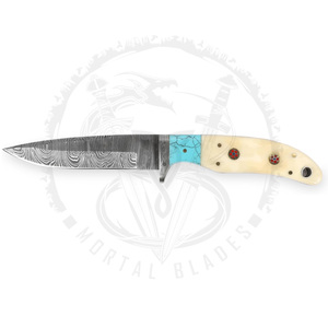 Cuchillo de Caza Recto Fijo de Acero Damasco VG10 para Exteriores, Mango de Cuerno Turquesa, Acero Inoxidable, Incluye Funda de Cuero - Product Image 4