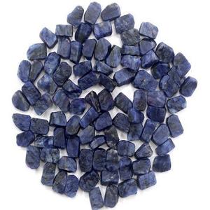 15 pièces de haute qualité non traitée 12-14 MM cristaux de guérison sodalite bleue naturelle bijoux bruts en vrac ensemble de pierres précieuses brutes - Product Image 1