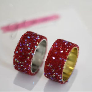 Nouveau Style Résine & Multi Couleur Forme Ronde Serviette Rond Ensemble Restaurant Vaisselle Vaisselle Utilisé Meilleur Design maison et cuisine - Product Image 1