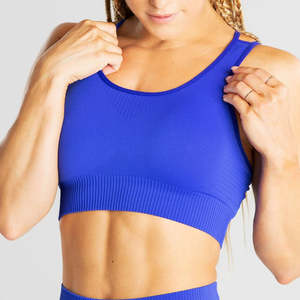 Conjunto de yoga ecológico para mujer con tela reciclada Camiseta sin mangas holgada para mujer y conjunto de yoga con mallas - Product Image 1