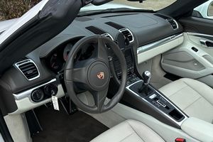 Offre exceptionnelle : Porsche Boxster S d'occasion 2014, propre et prête à être expédiée - Product Image 2