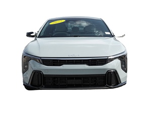 Kia K4 GT-Line 2025 Usado en Buen Estado - Product Image 2