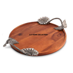 Forme ronde en bois métal fleur argentée poignée élégante plateau de service décoratif à usage de mariage - Product Image 1