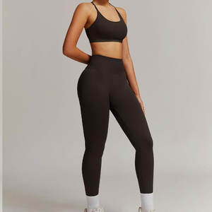 Cómodo y transpirable Material hecho Mujeres Yoga Set Mejor precio Bajo MOQ Gimnasio Entrenamiento Yoga Set para entrenamiento - Product Image 4