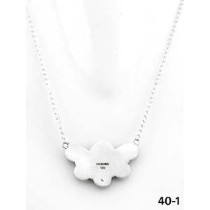 Collier artisanal en argent sterling motif paon et dahlia, design floral tendance, plaqué or rhodié, cadeau pour femme, laiton - Product Image 4