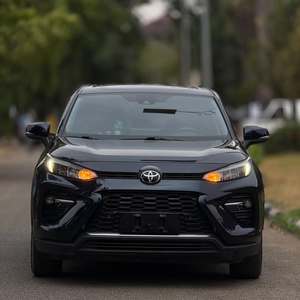 TO-YO-TAA RAV4 2023 PROPRE ET EN PARFAIT ÉTAT - Product Image 2