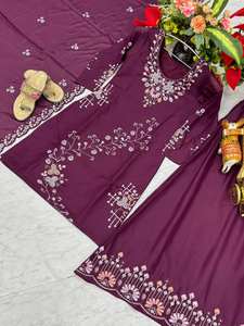 Conjunto de Kurta Sharara Bordado de Lujo Unity con Dupatta, Tela Suave de Georgette, Elegante para Fiestas y Eventos Festivos para Mujer - Product Image 4
