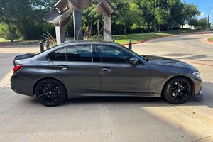 BMW 330i xDrive 2020 Usado en Excelentes Condiciones, 32 mil Millas - Product Image 2
