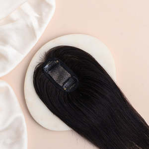 Extensions de cheveux naturels ondulés avec frange, base en soie, 100 % cheveux humains indiens, trame simple, à clipser - Product Image 2