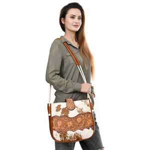 Sac à bandoulière en cuir de fourrure de vachette de style bohème pour femmes avec conception écologique de couleur personnalisable pour la mode d'automne - Product Image 2
