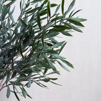 Ruscus artificiel italien au toucher réel pour les arrangements de mariage, décoration intérieure