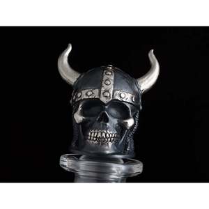 Decantador de calavera vikinga - Product Image 3