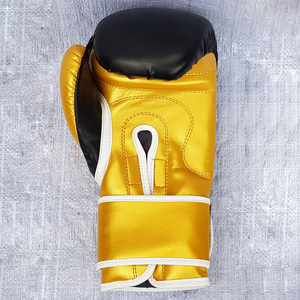 Gants MMA de haute qualité avec logo personnalisé Gants de frappe en cuir synthétique de meilleure qualité pour hommes Gants de boxe d'arts martiaux en gros - Product Image 6
