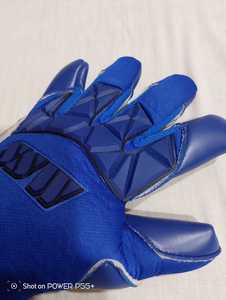 Gants de gardien de but en cuir pour adultes et enfants personnalisés conception antidérapante gants de football de gros pour l'entraînement et les matchs en plein air - Product Image 5