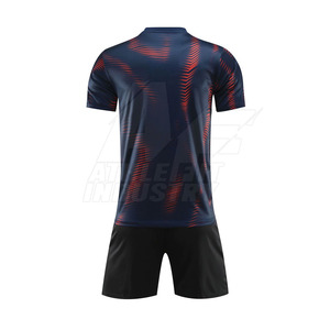 Uniformes de Fútbol Personalizados de Alta Calidad para Hombre, Transpirables, Impermeables, Manga Corta, 100% Poliéster, MOQ Bajo, Servicio OEM Premium - Product Image 2