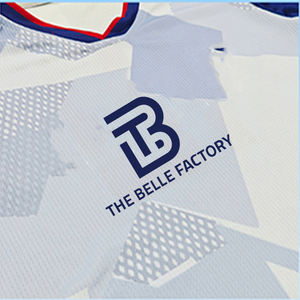 Kit de camiseta de fútbol para mujer, conjunto de ropa deportiva de poliéster 100%, transpirable y duradero, lavable a máquina - Product Image 4