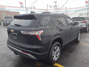 Chevrolet Equinox 2025 USADO EN EXCELENTES CONDICIONES - Product Image 2