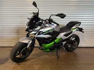 รถมอเตอร์ไซค์ Kawasaki Z7 Hybrid ABS 451cc ใหม่ พร้อมส่งออกทั่วโลก - Product Image 2