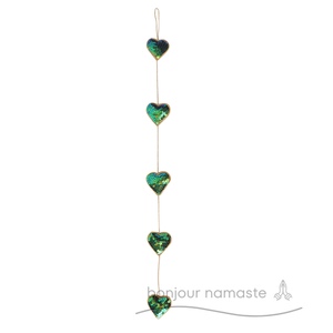 Decorazione della casa per le festività natalizie verde smeraldo appesa alla parete piena di amore cuore - Product Image 1