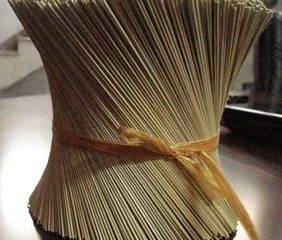 Varillas de incienso usadas en rituales y sesiones de meditación - Product Image 5