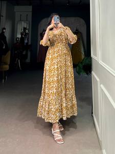 Collection d'été Salwar Kameez en organza léger à séchage rapide pour femme, coupe classique, imprimé floral, idéal pour les fêtes, Dhwaja Export - Product Image 2